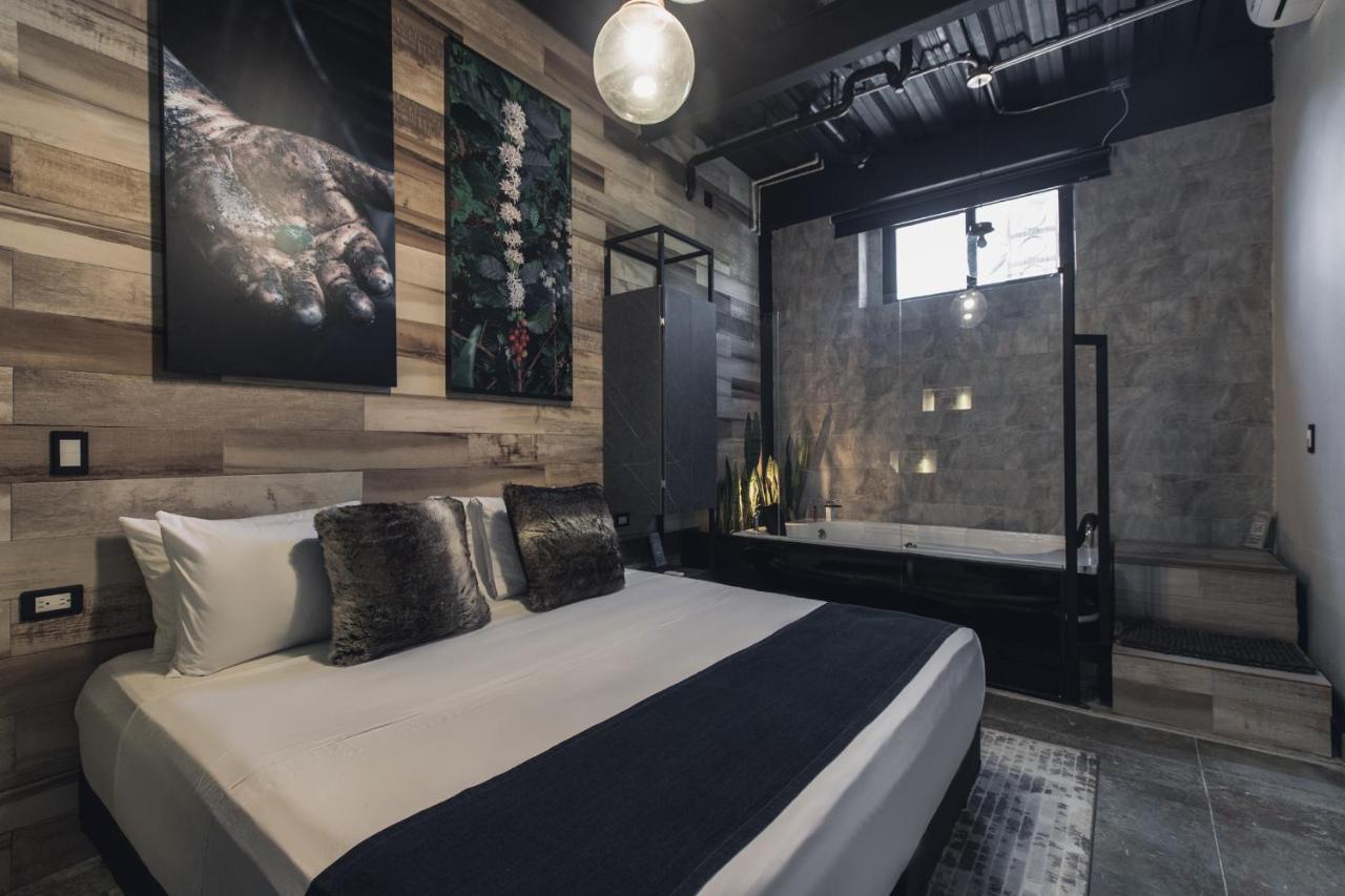 Hotel Lleras Park Concept Меделин Екстериор снимка