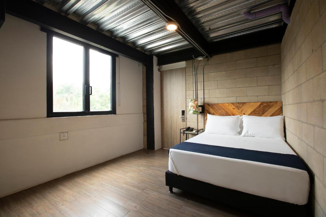 Hotel Lleras Park Concept Меделин Екстериор снимка